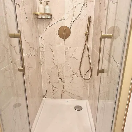 - 60 Sqm - Montmartre - 6p *