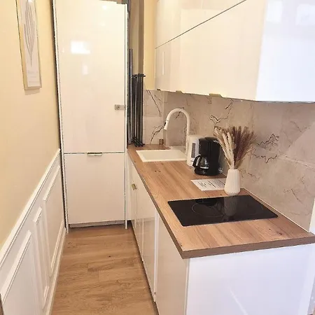 - 60 Sqm - Montmartre - 6p Apartment Paris