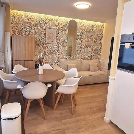 - 60 Sqm - Montmartre - 6p * Paříž